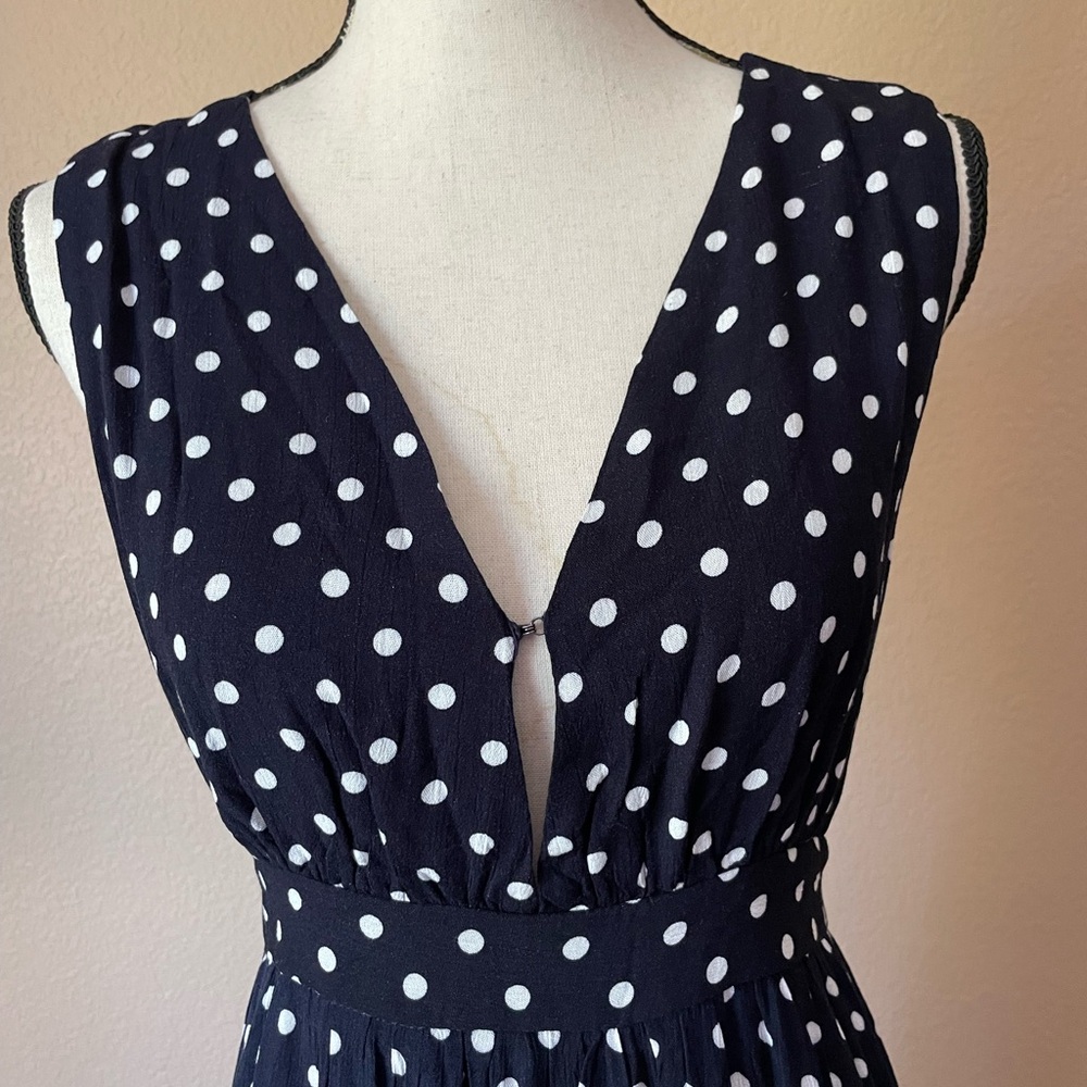 NWT Lucca Couture Polka Dot Maxi Open Back V Neck Dress S/4 Waist 27” - Picture 5 of 11